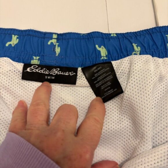 Eddie Bauer NWT Mens Sasquatch Big Foot 7" Inseam Volley Swim Trunk XXL 44-46 - Picture 6 of 6